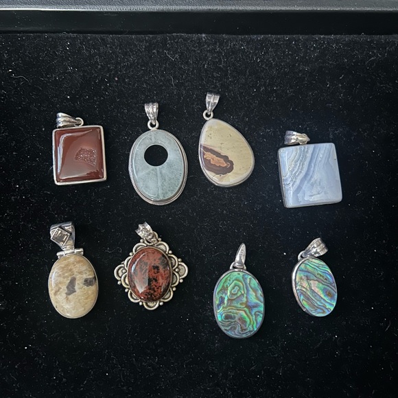 Assorted Stone Pendants Collection - Picture 5 of 5